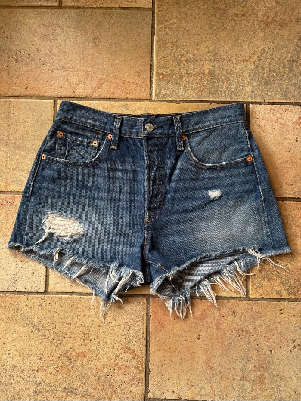 Levi’s 501 Button Fly Blue Denim Cut Off Shorts Size 27